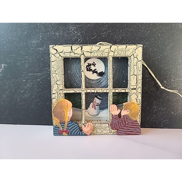 Vintage Christmas Ornament Window Scene - Picture 2 of 10